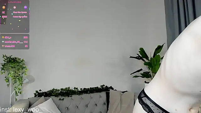 Lexy-Woorhez webcam