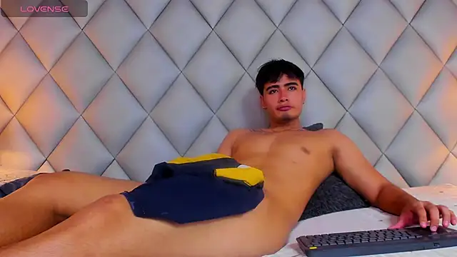 Clement_Reyes webcam