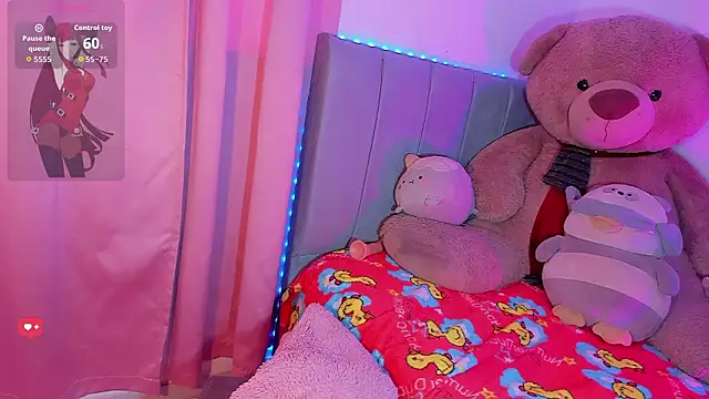 sexynaza_1 - SexyNaza_1's free webcam - UK Sex Cams