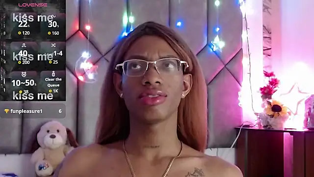 Tiffany_Valentine15 webcam