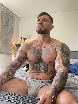 DimitriSullivan_ webcam