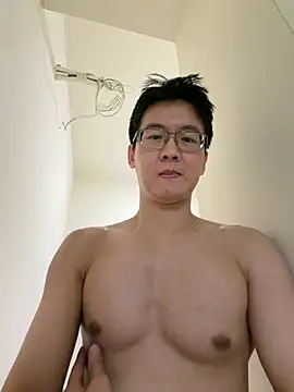 ori6 (Ask my age) - Cum at public show 公屏上爽射