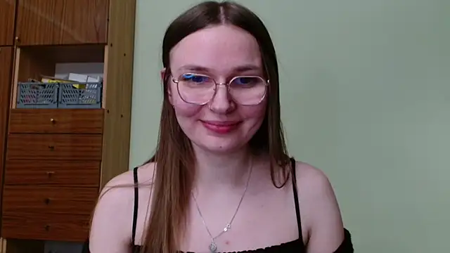 looveellyx - LooveELLYx's free webcam