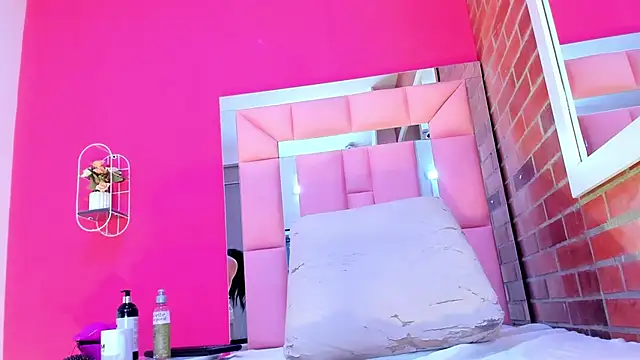 Baby_doll_XOXO webcam