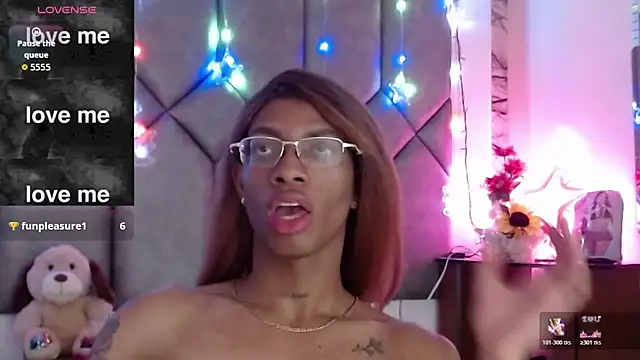 Tiffany_Valentine15 webcam