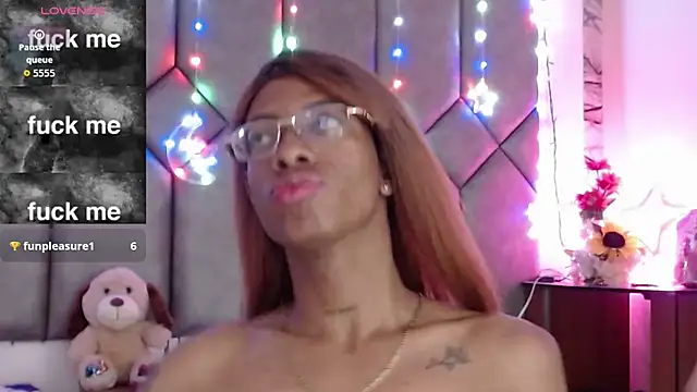 Tiffany_Valentine15 webcam