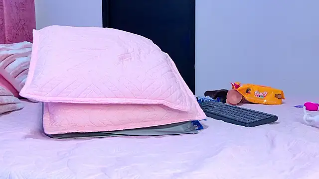 kendal_rossi (F young) - Pm