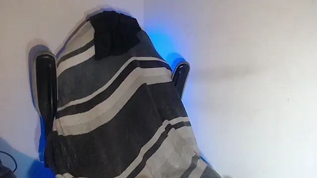 LuciferSantoryu webcam