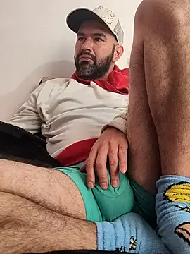 hairyandbigmann webcam