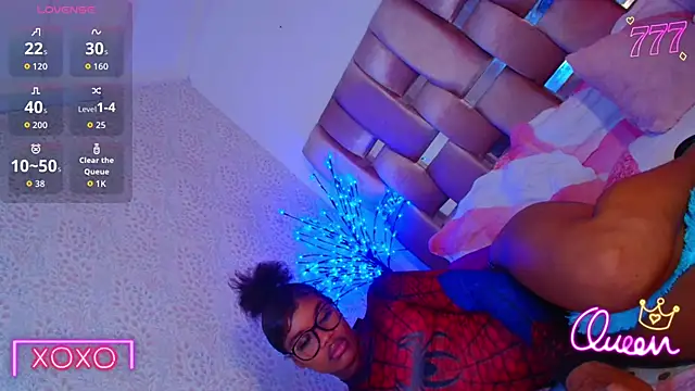 EbonyWildYou webcam