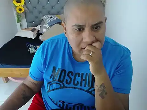 hotlesby_valery webcam