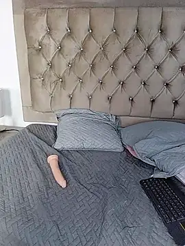 Emily_Castano webcam