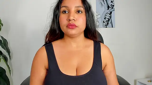 Victoria_Rosee webcam