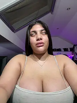 MinaKhalina livecam screenshot