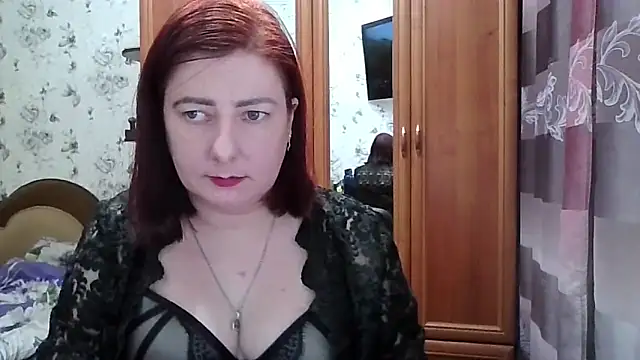 SophieNightAh webcam