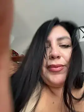 Webcam Model (Vicky_Sixx)  is live.Free join now!