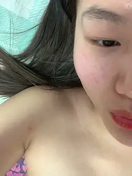 美女mmmooo808在线直播