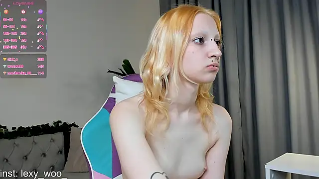 Lexy-Woorhez webcam