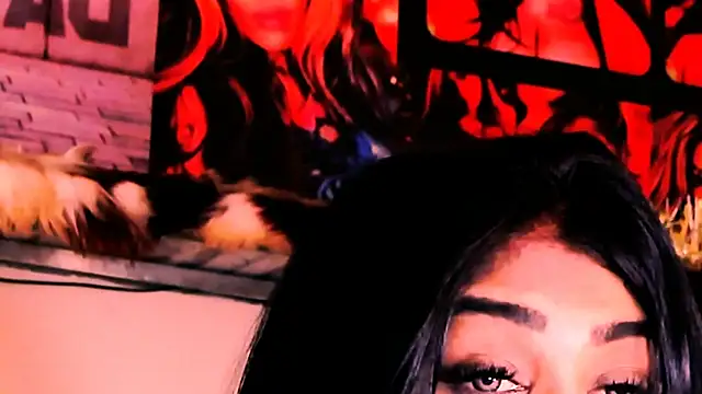 indian_dreamgirl webcam