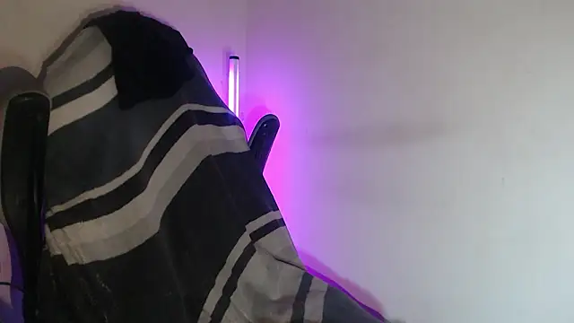 LuciferSantoryu webcam