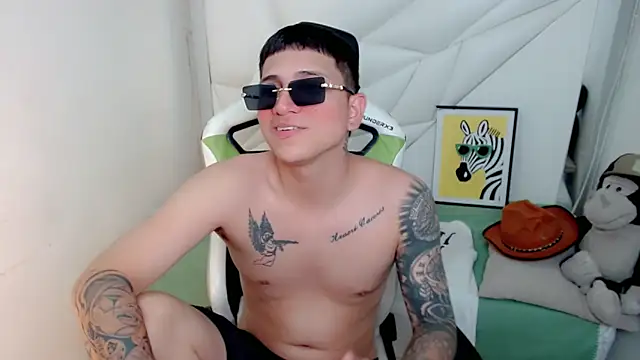 Black_diamondd_ webcam