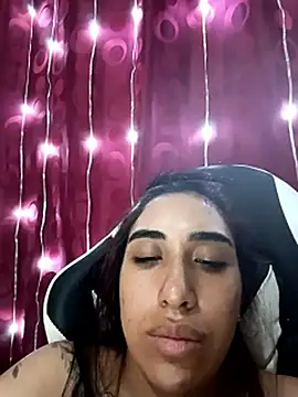 ifeelverywet_andhot webcam