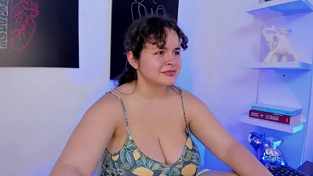 SeleneLuminari8 webcam