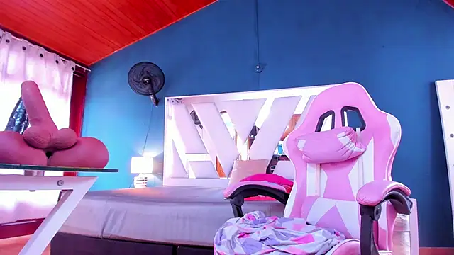 lena_bdsm - Lena_Bdsm's free webcam