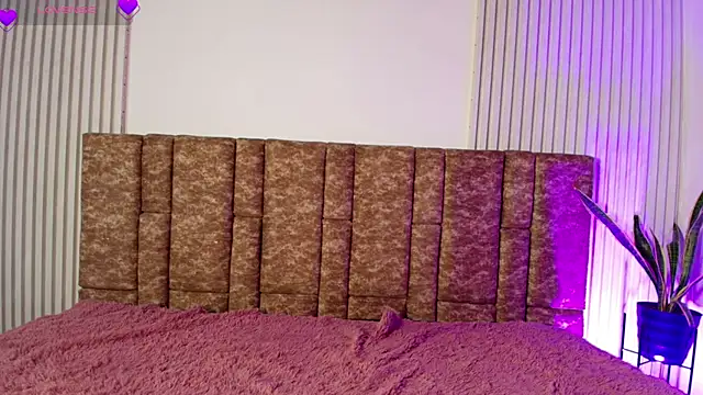 Missdionne_curly webcam