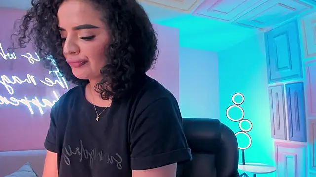 kyliejenkins - KylieJenkins's free webcam