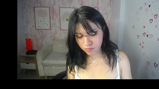 ammy1_ch - Ammy1_ch's free webcam