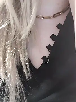 missy_dm - Missy_DM's free webcam