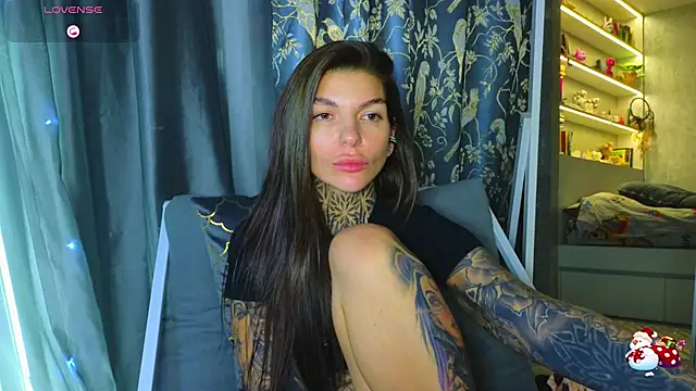 tattooedBabyy webcam