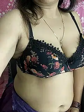 Webcam Model (joya_bhabi)  is live.Free join now!