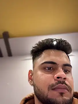 Hornybeardguy webcam