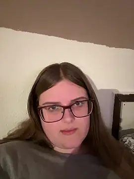 curvypaar2 (Ask my age) - Arsch zeigen