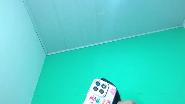 avaleri_cherry webcam