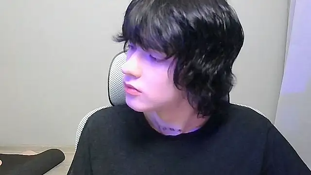 LeonBoykisser webcam