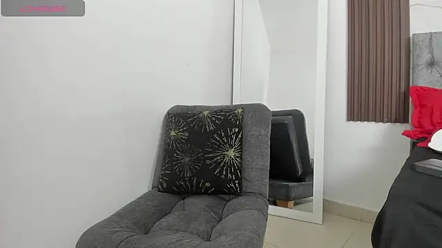 anierouse__ - Anierouse__'s free webcam