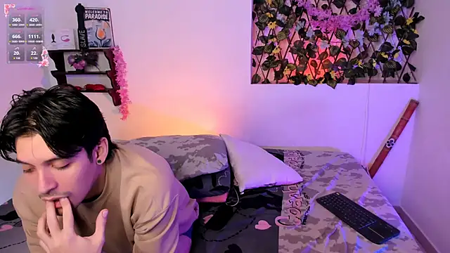 kylietimothee webcam