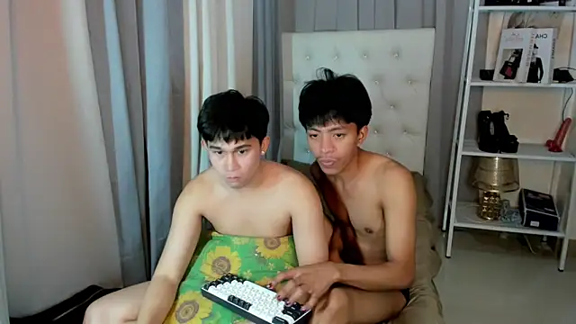 davincihugecock webcam