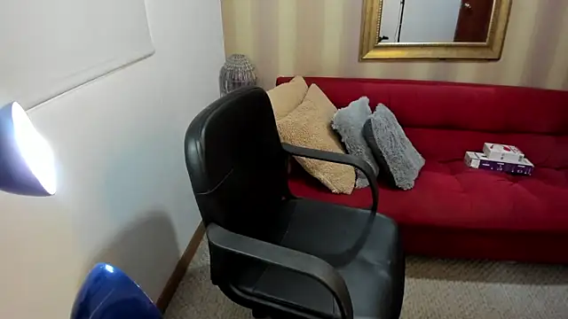 nicolettcolin - NicolettColin's free webcam - UK Sex Cams