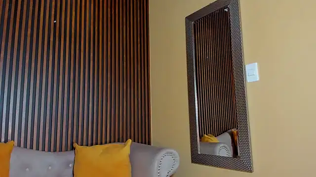 LauraAristizabal webcam