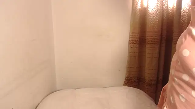 agathamiller01 webcam