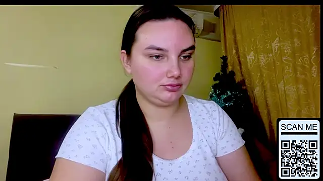 Dreamyblushfairy webcam