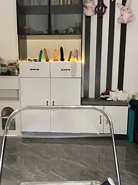 美女littlesluttycat在线直播