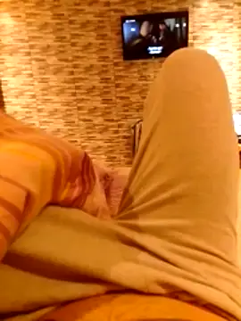 rolandxxxr - Rolandxxxr's free webcam - UK Sex Cams