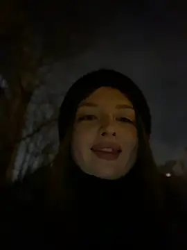 krismagnoly - KrisMagnoly's free webcam