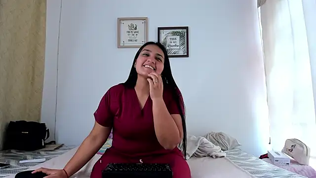 selena_jhonson webcam