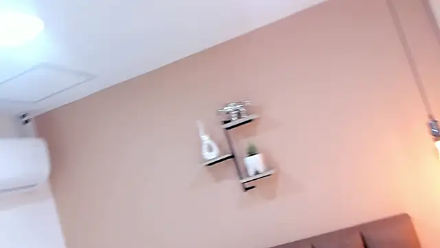 valeriasmith_17 webcam